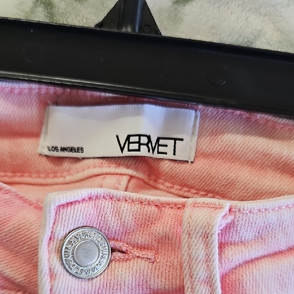 Stylish Pink Flare Jeans for Women - Picture 2 of 4